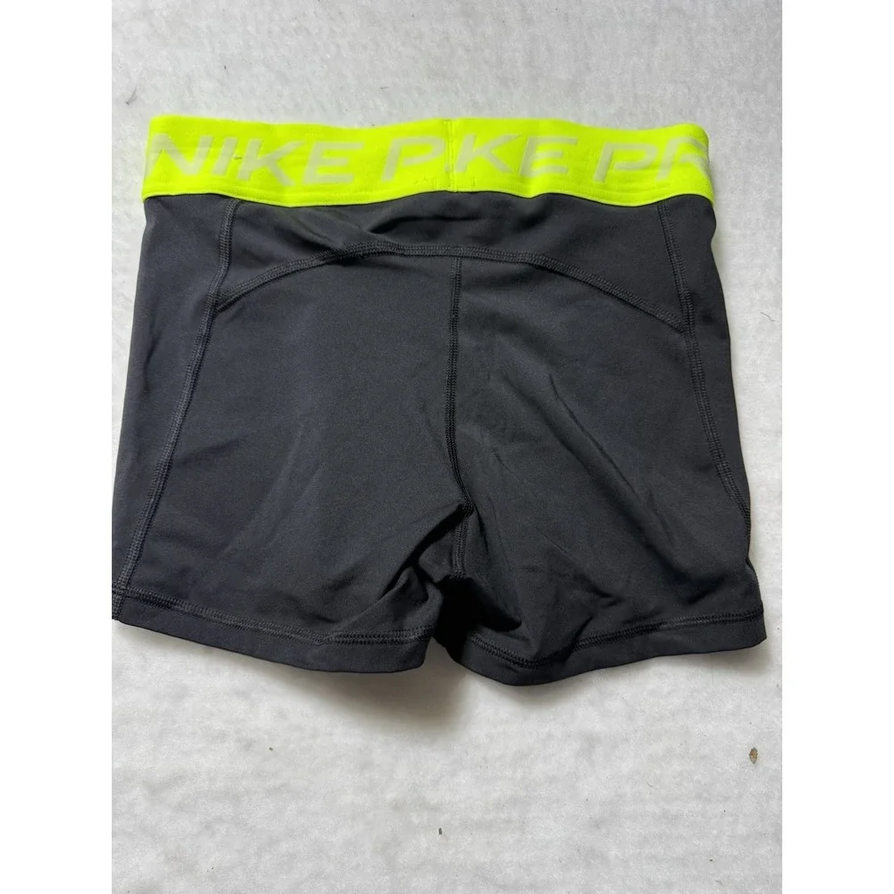 Nike Pro Women 3 Inch Training Shorts Black Neon Yellow CZ9857-013 Small